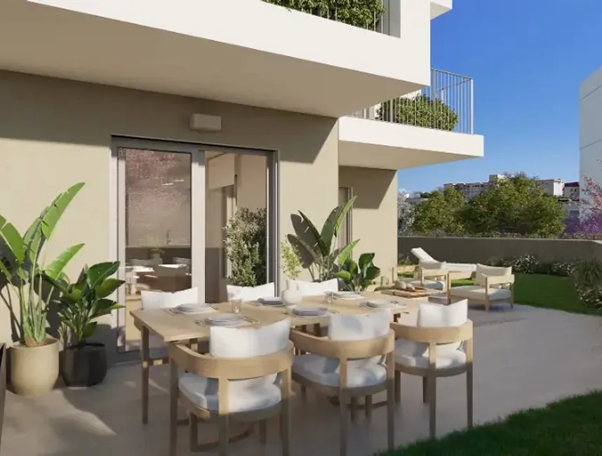 Modern Mediterranean living close to the beach-4