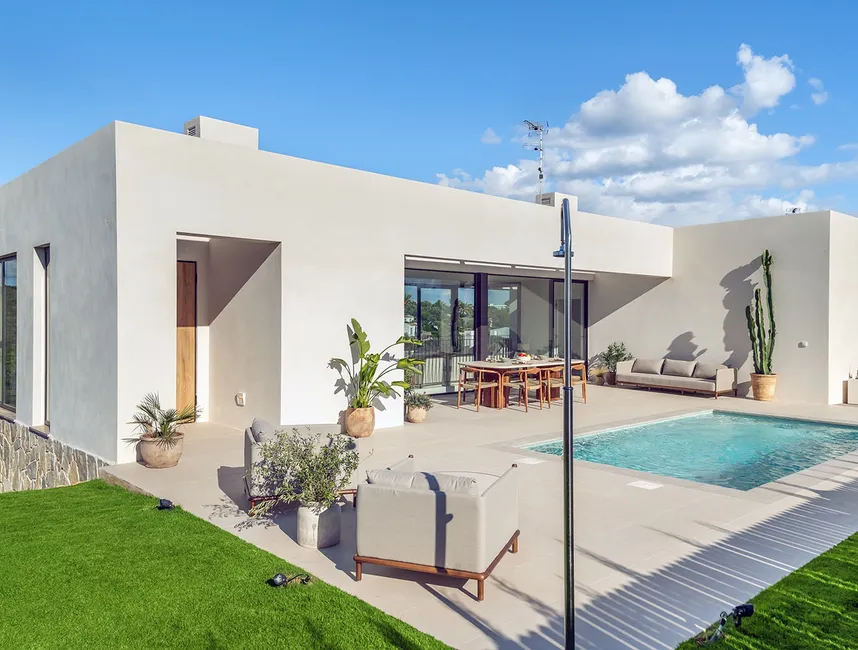 Moderne villaer nær stranden-1