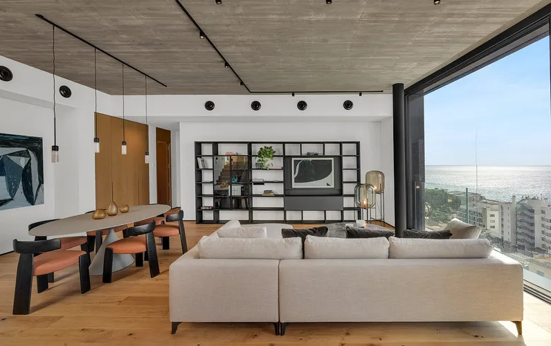 MIRADOR: Architectural highlight near the city & beach - 7 newly completed apartments with sea views and private pools