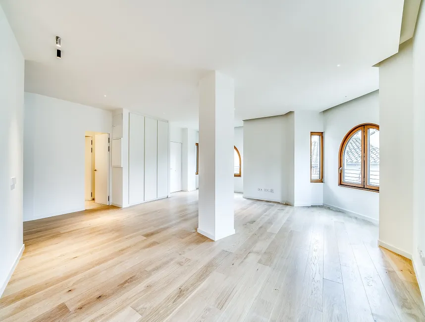 Luxe nieuwbouw aan Plaza Mercadal in Palma de Mallorca - Oude Stad-5