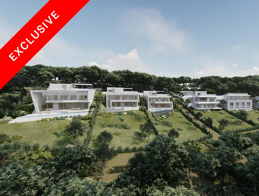 Buildingplots with views and license-1