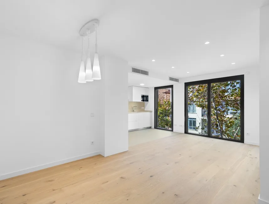 Modern nybyggnation: 11 lägenheter med gemensam pool utanför den gamla stadskärnan-3