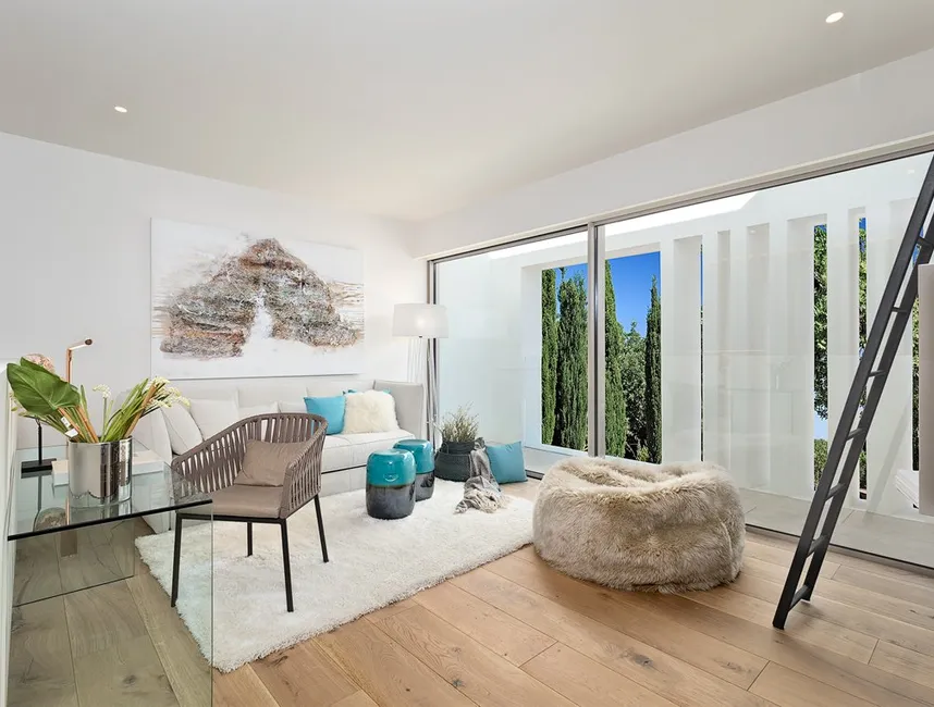 Новые фолианты в Порт-Андратксе-5