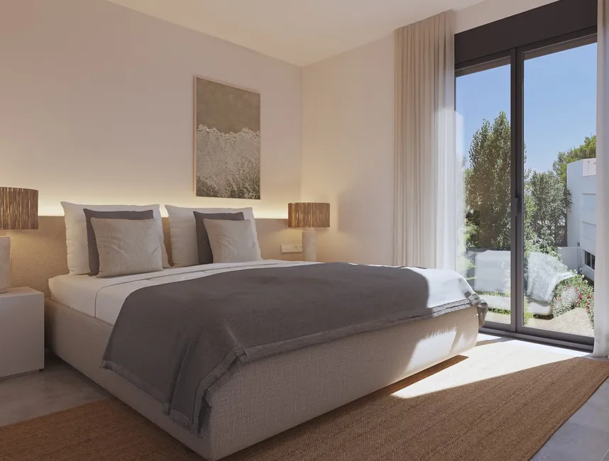 Brilliant newly built penthouse with private terrace, pool, and spectacular sea views-6