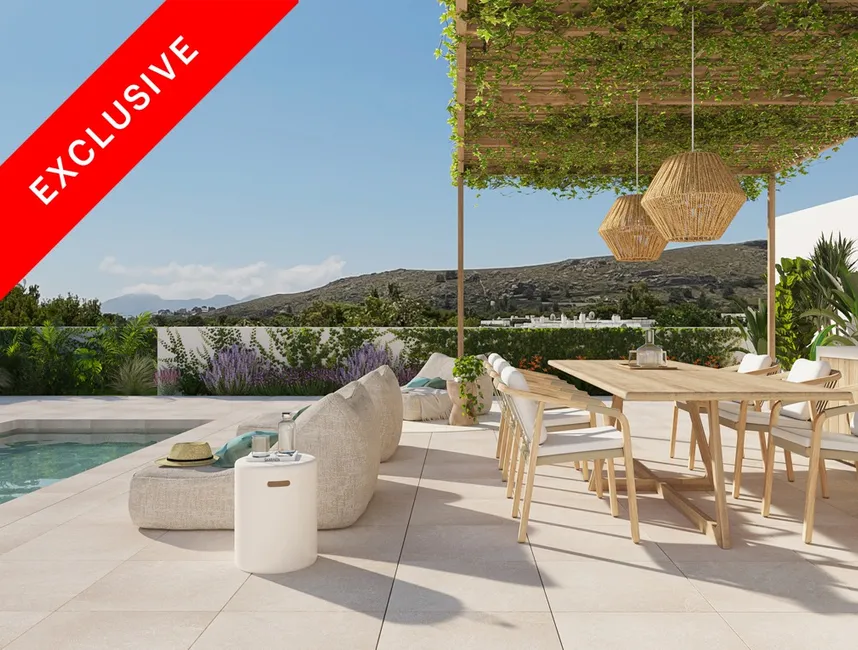 Brilliant newly built penthouse with private terrace, pool, and spectacular sea views-1