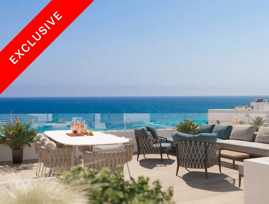 Lejligheder ved marinaen til salg i Can Picafort-1