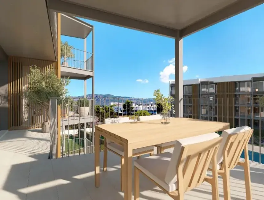 Mediterranean lifestyle – just 400 metres from the beach-12