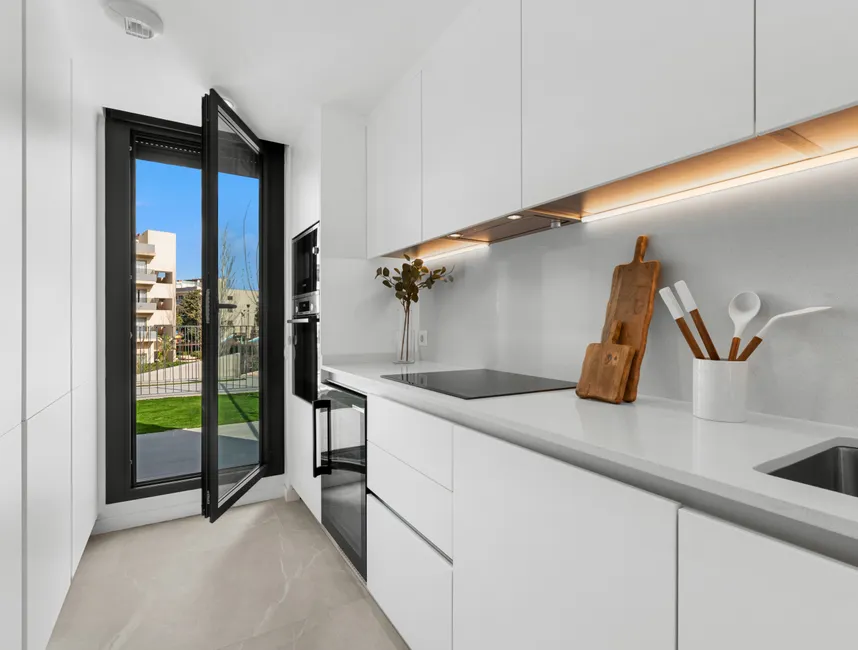 Estilo de vida mediterráneo – a solo 400 metros de la playa-9