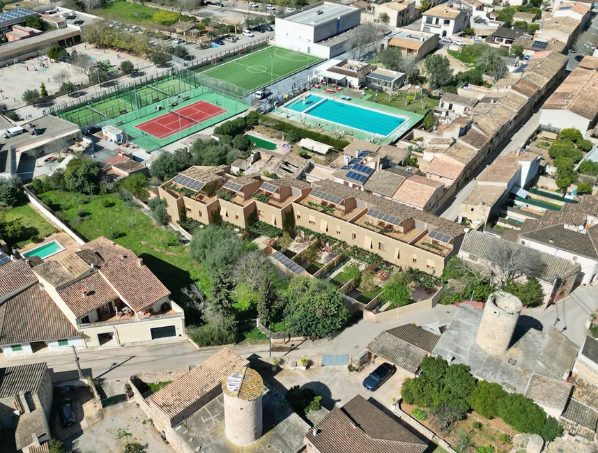 Energy-saving houses with private swimming pools in Sencelles-10