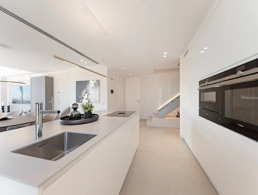 NYBYGGDA LÄGENHETER AV HÖG KVALITET MED HAVSUTSIKT I FRONTLINJEN-16