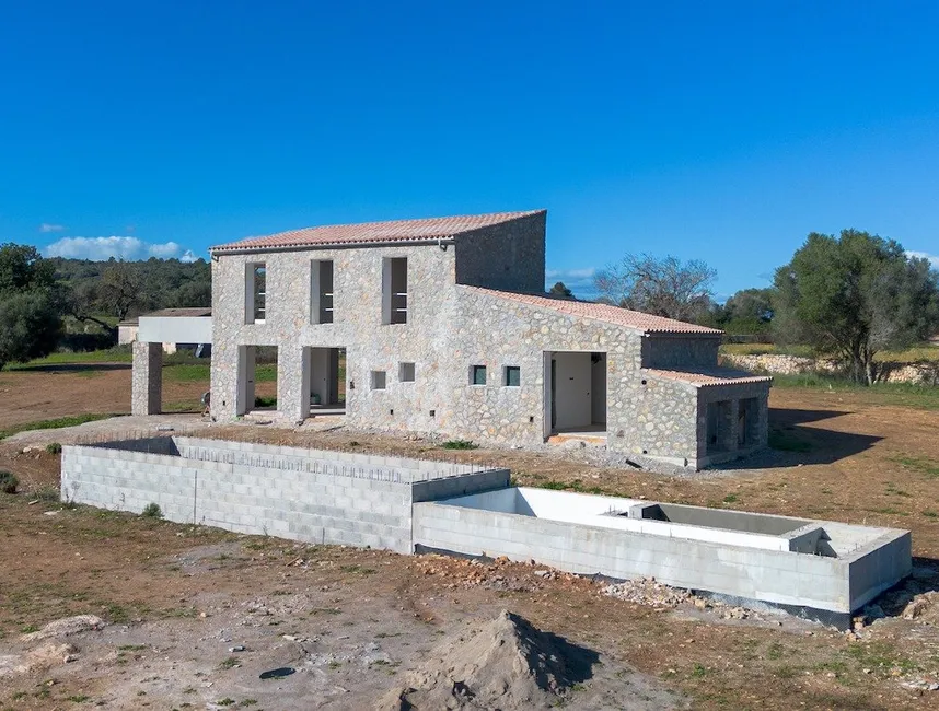 THE HARMONY LIVING PROJECT – Four fincas, one dream of communal living-13