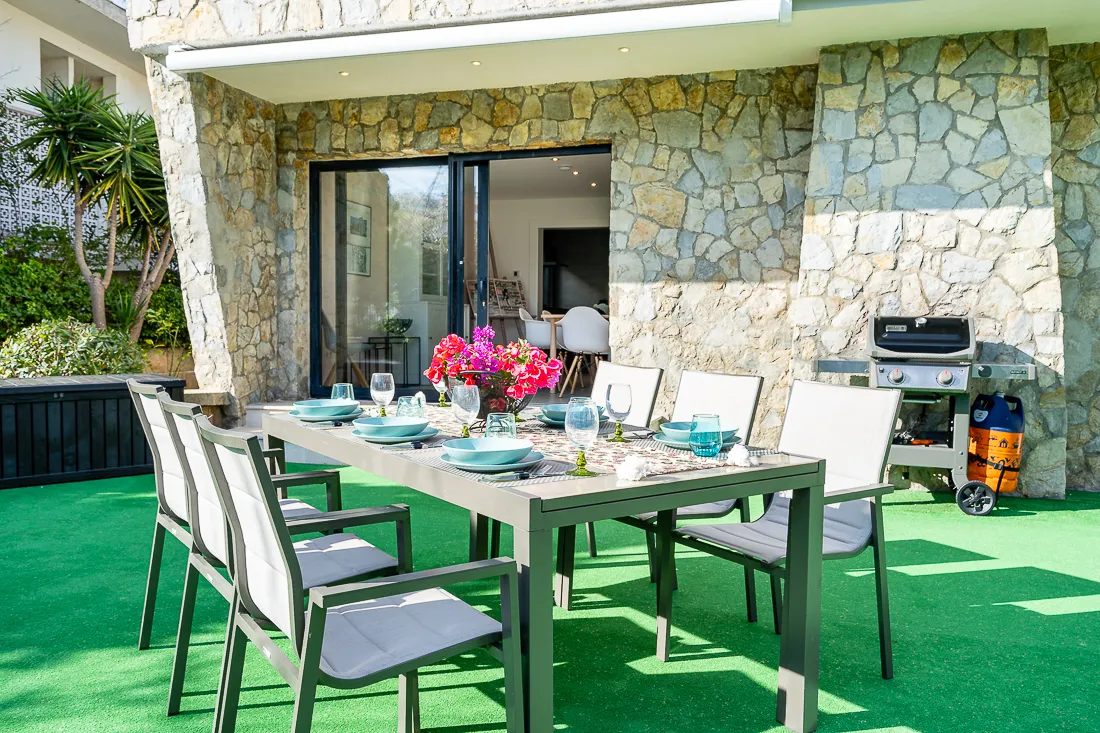 Modern villa with vacation rental license – just a few minutes' walk from the beach-18