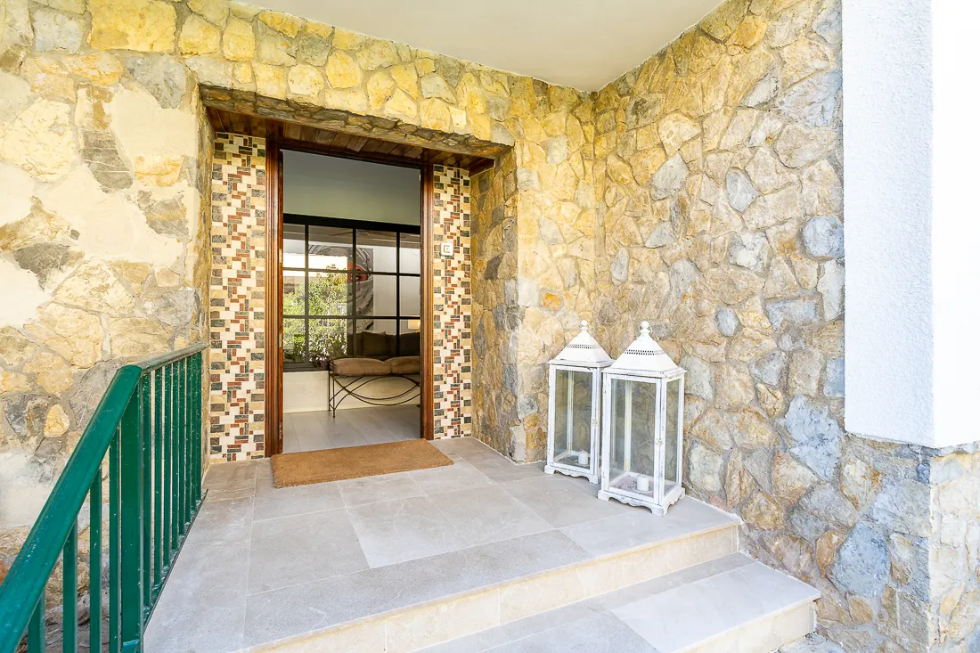 Modern villa with vacation rental license – just a few minutes' walk from the beach-6