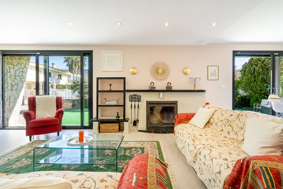 Modern villa with vacation rental license – just a few minutes' walk from the beach-12