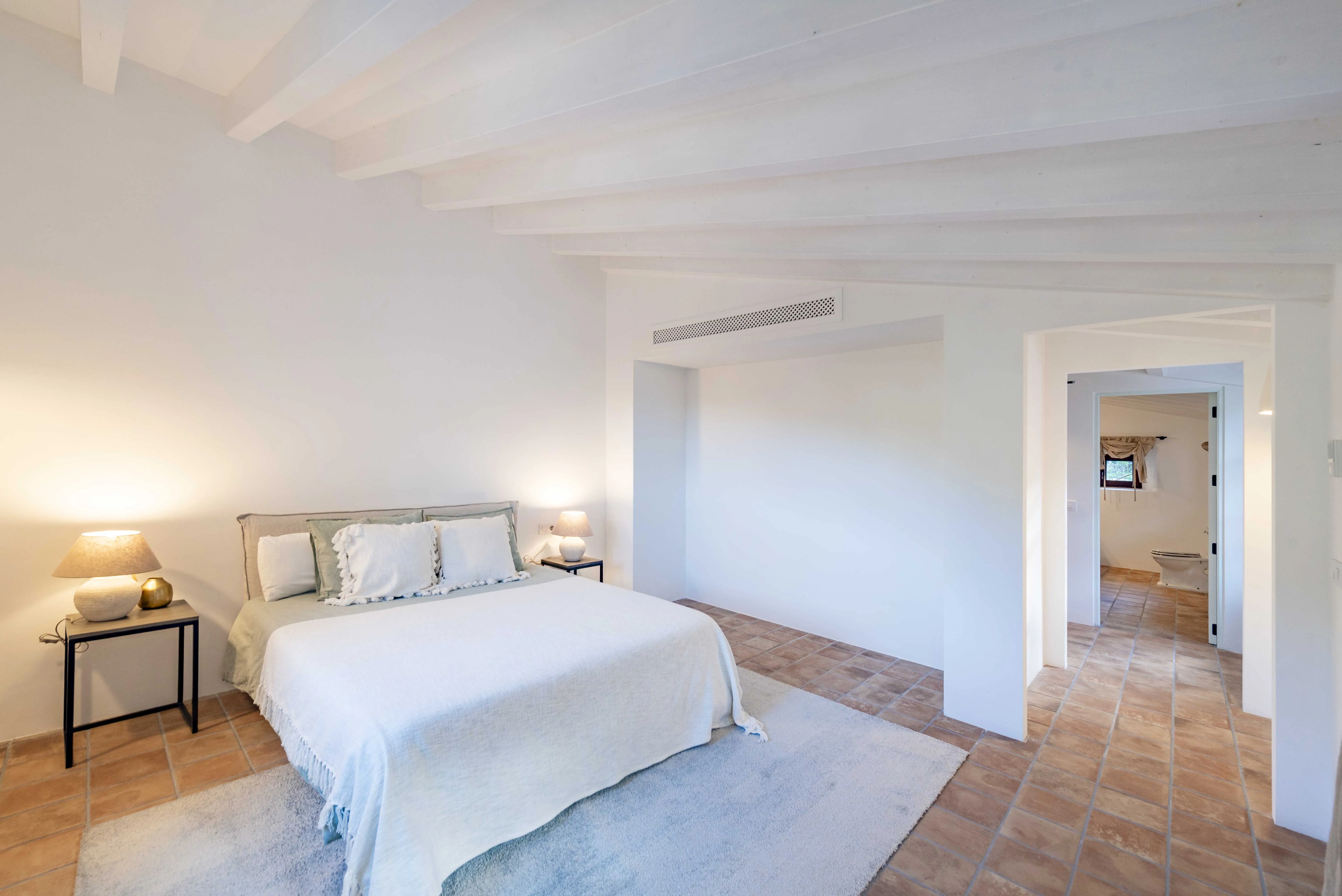 BELLA CASA A DEIÀ-12