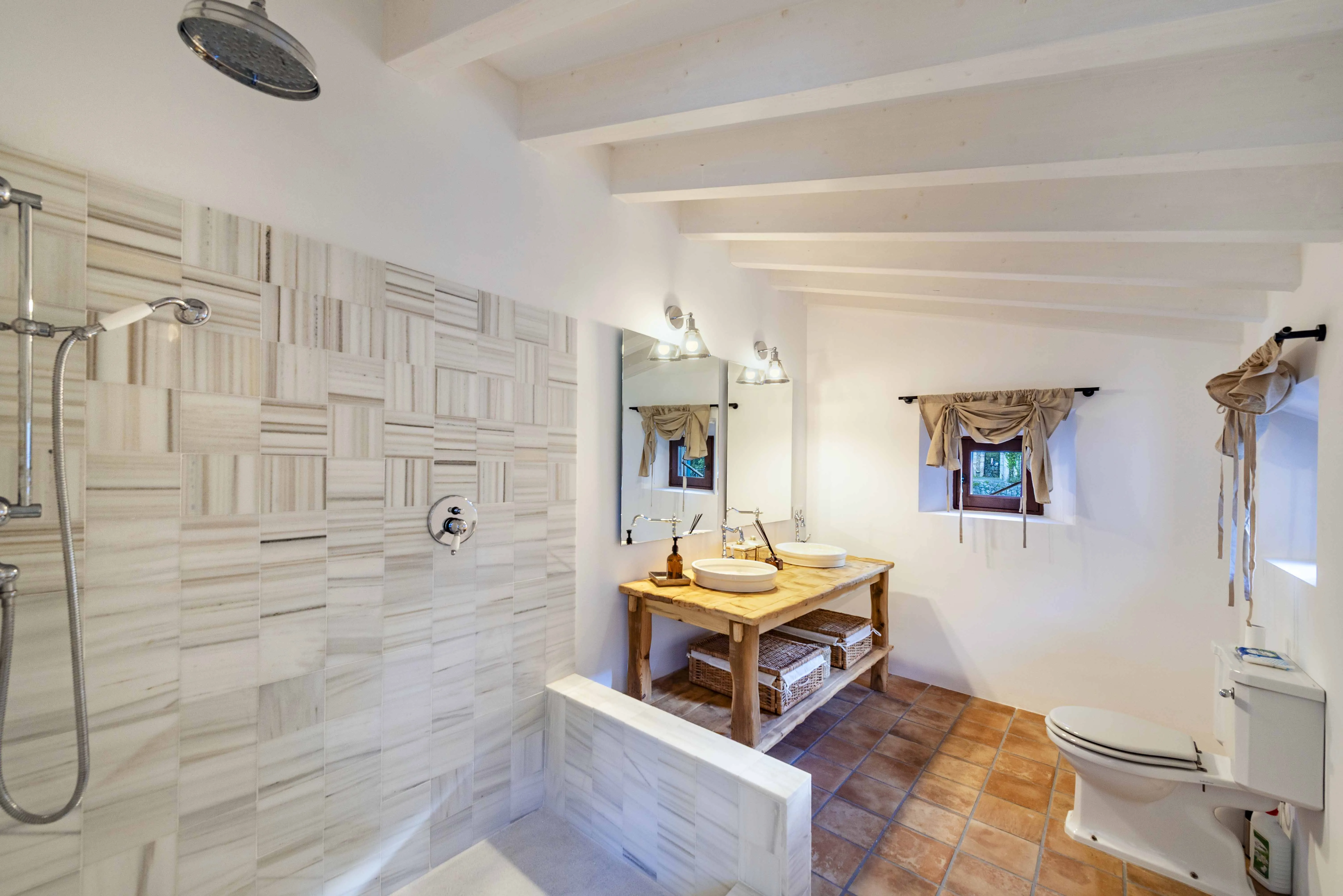 BELLA CASA A DEIÀ-14