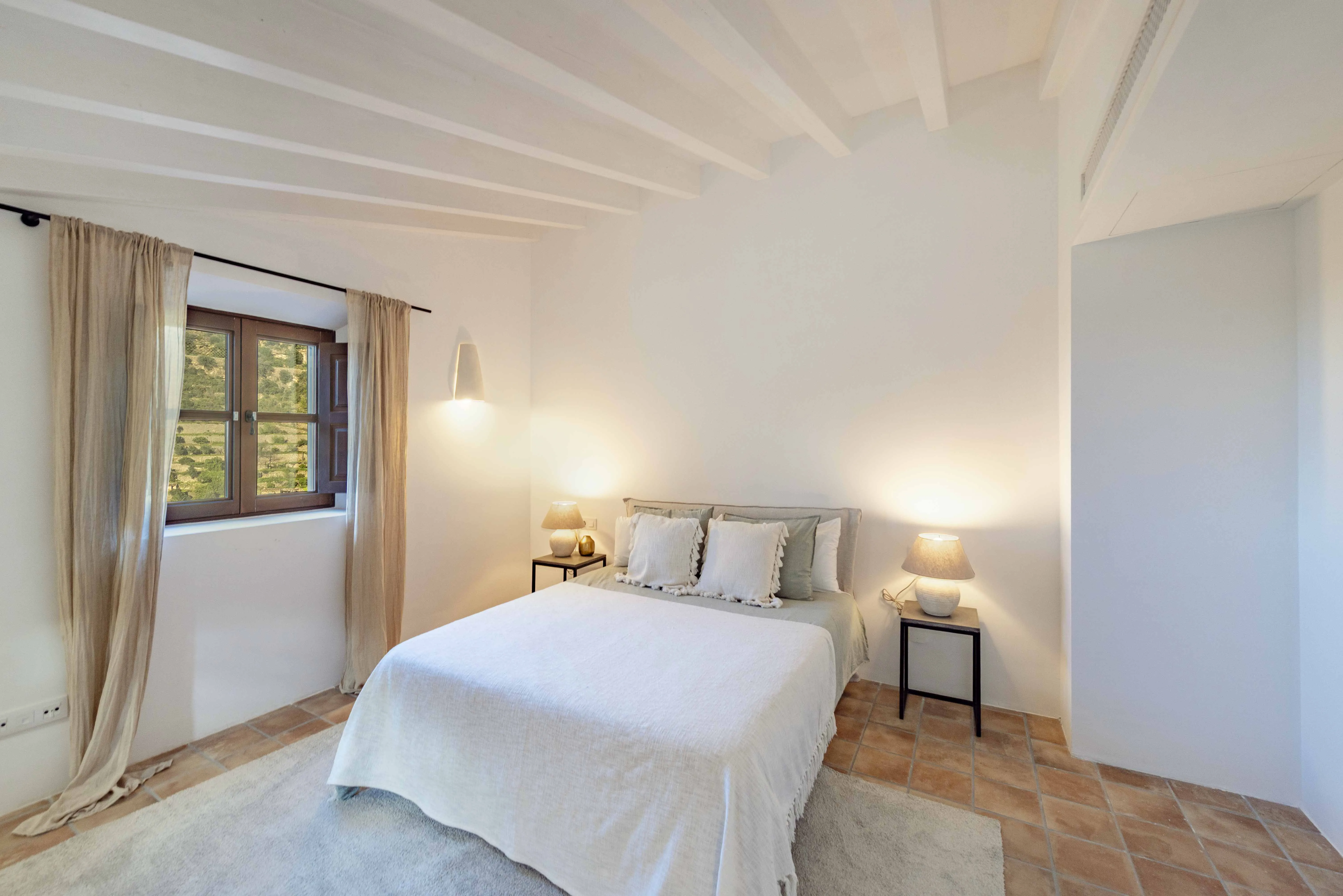 Elegant bjerglandsby-retreat i Deià, Mallorca-13