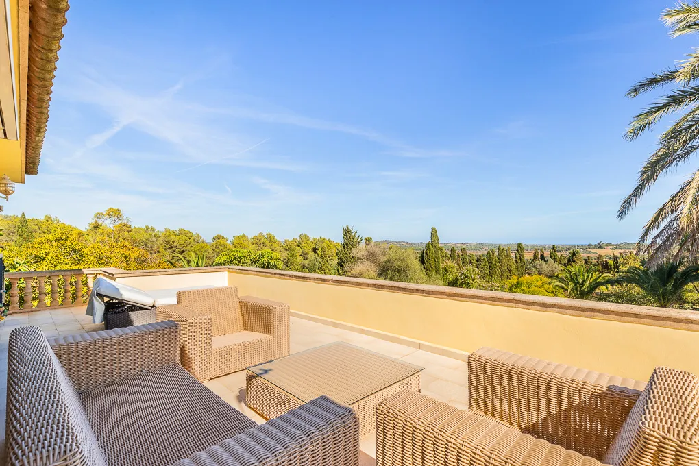 Finca met mediterrane tuin en uitzicht bij Manacor-13