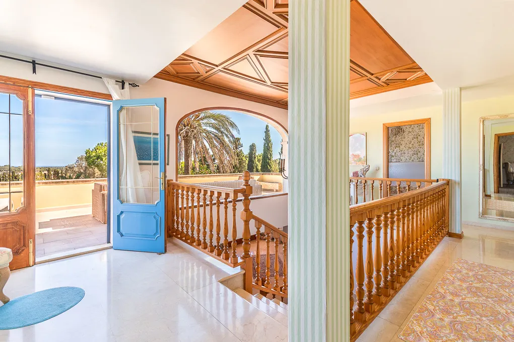 Finca z pięknym ogrodem i panoramicznym widokiem w pobliżu Manacor-12