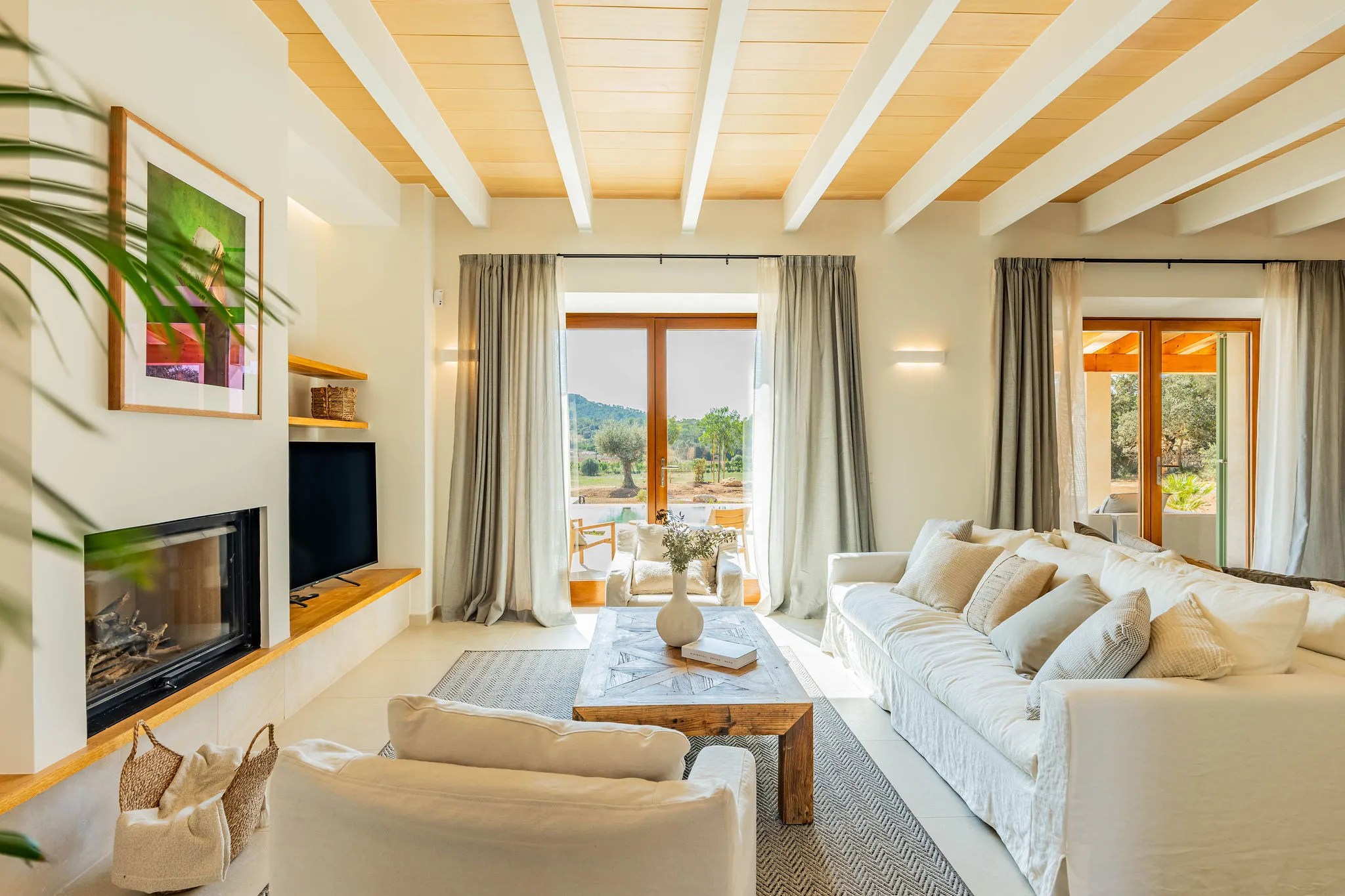 Mediterranean dream finca in new-build quality with lots of privacy-4