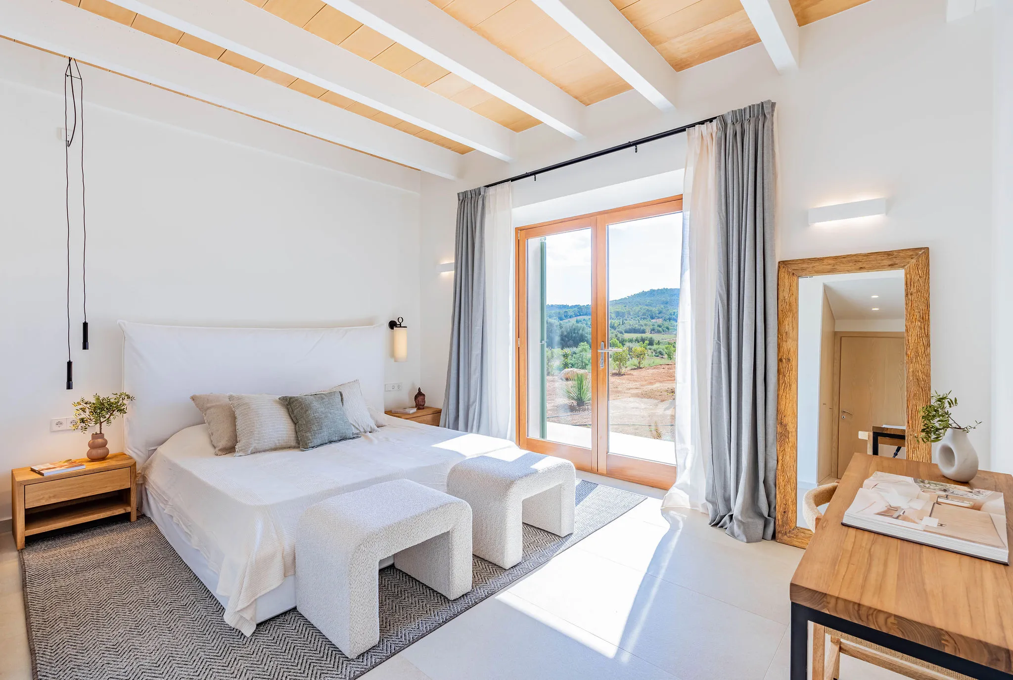 Mediterranean dream finca in new-build quality with lots of privacy-10