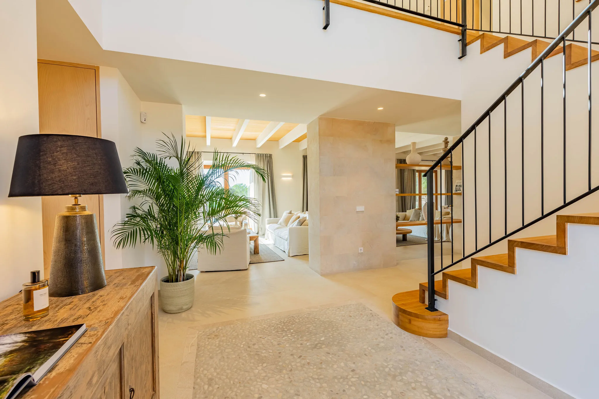 Finca mediterránea de ensueño en calidad de nueva construcción con mucha privacidad-3