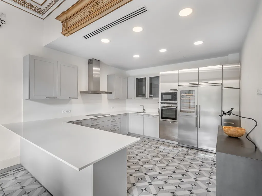 Karakteristiek appartement op Paseo del Borne-4