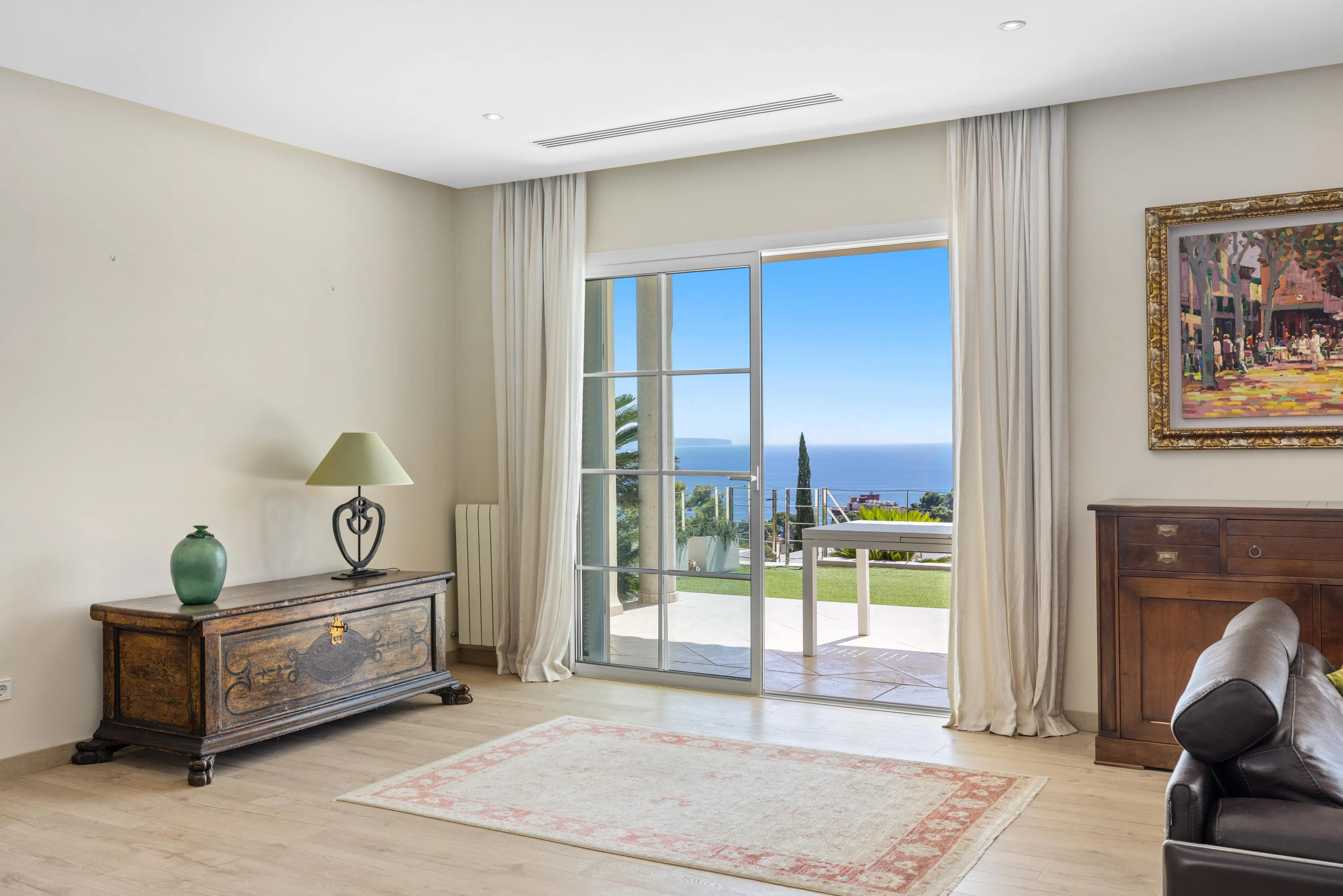 Elegant familievilla med havudsigt i Cas Català-5