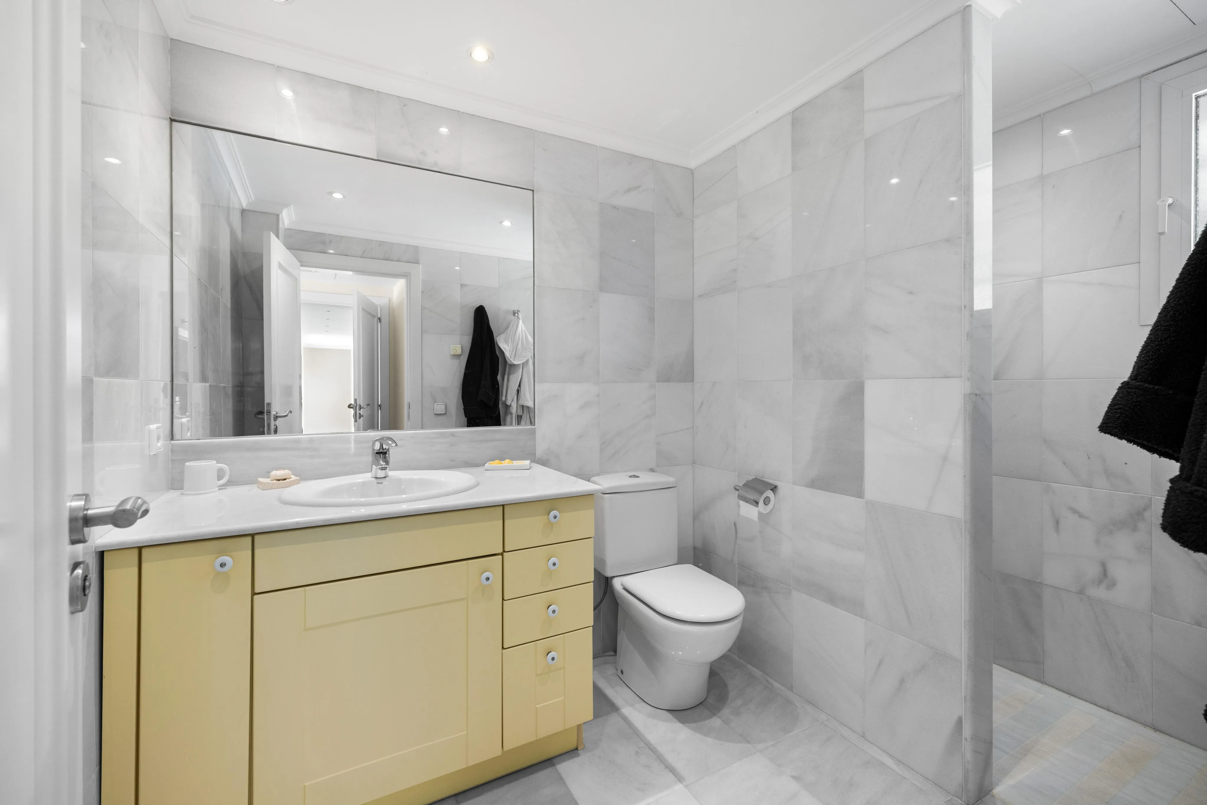 Elegant familievilla med havudsigt i Cas Català-15