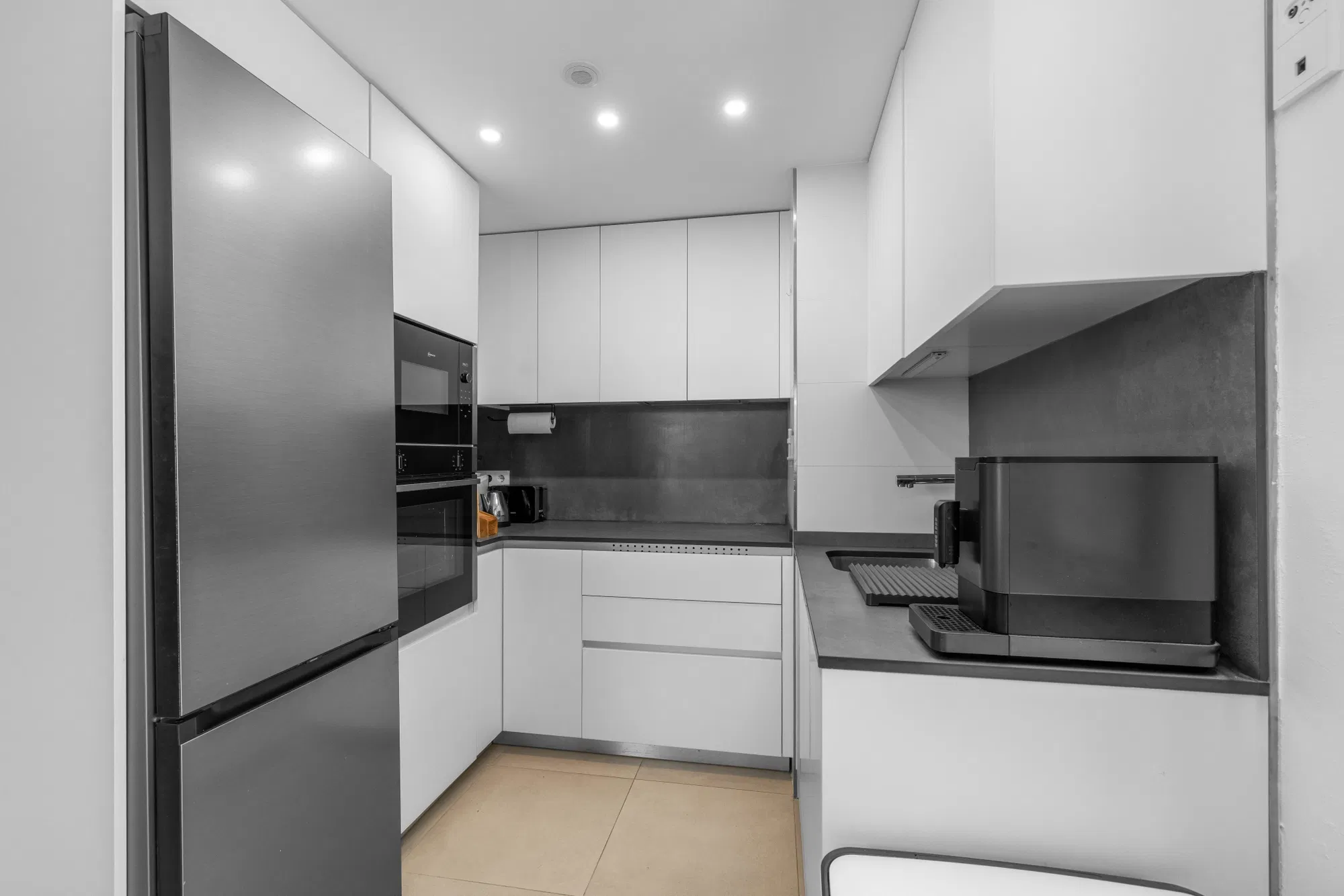 Appartamento moderno in un quartiere popolare-3