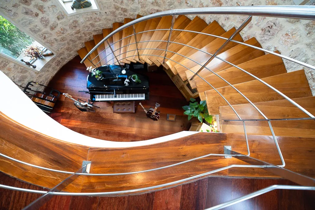 Villa di alta qualità con giardino e pineta-10