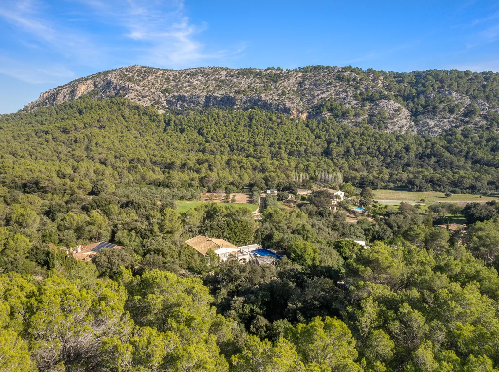 Bouwperceel te koop met uitzicht op de bergen in Crestatx-5