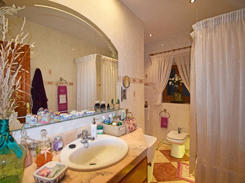 Belle maison de ville à Alaró-7