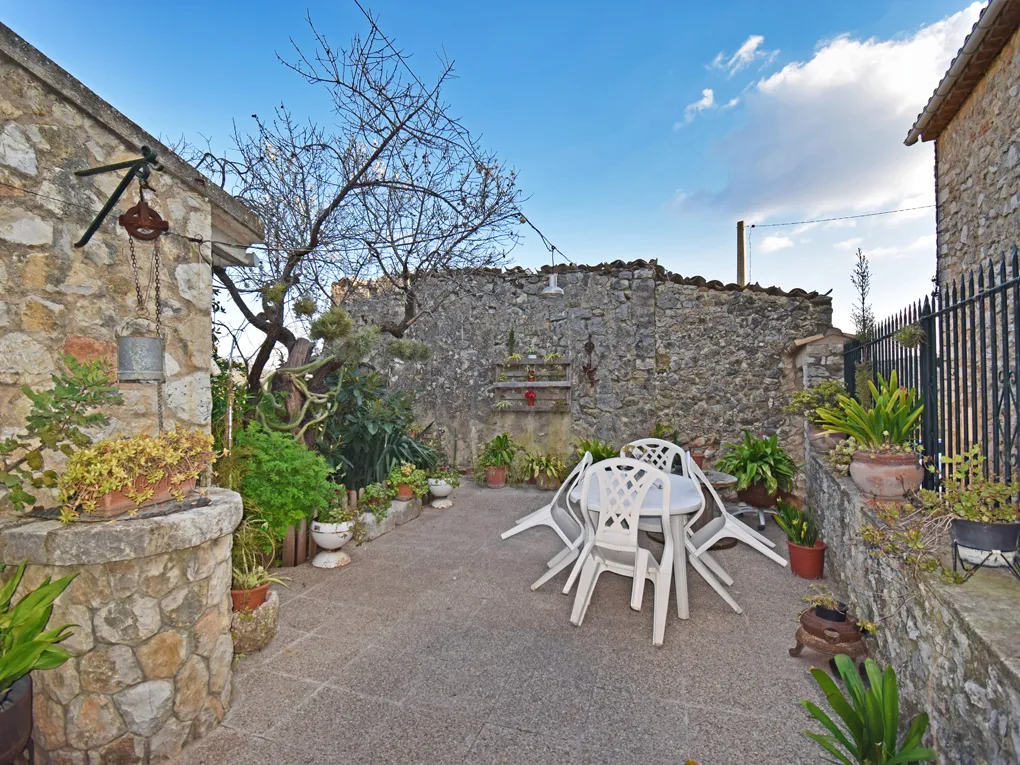 Belle maison de ville à Alaró-2