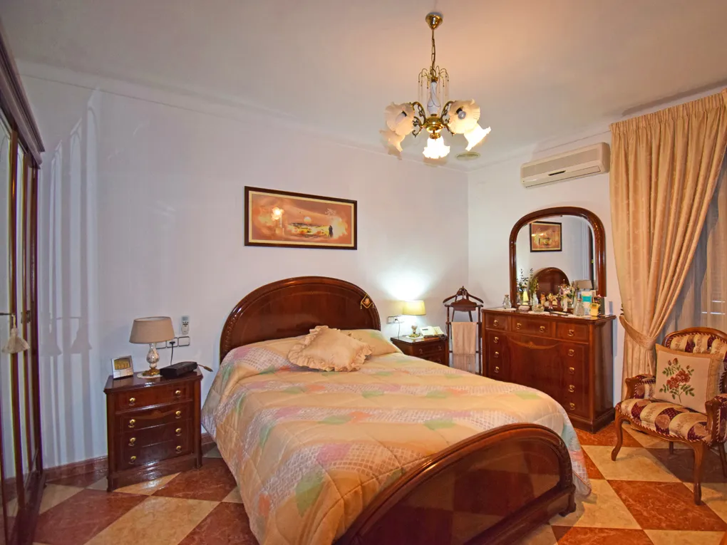 Belle maison de ville à Alaró-8