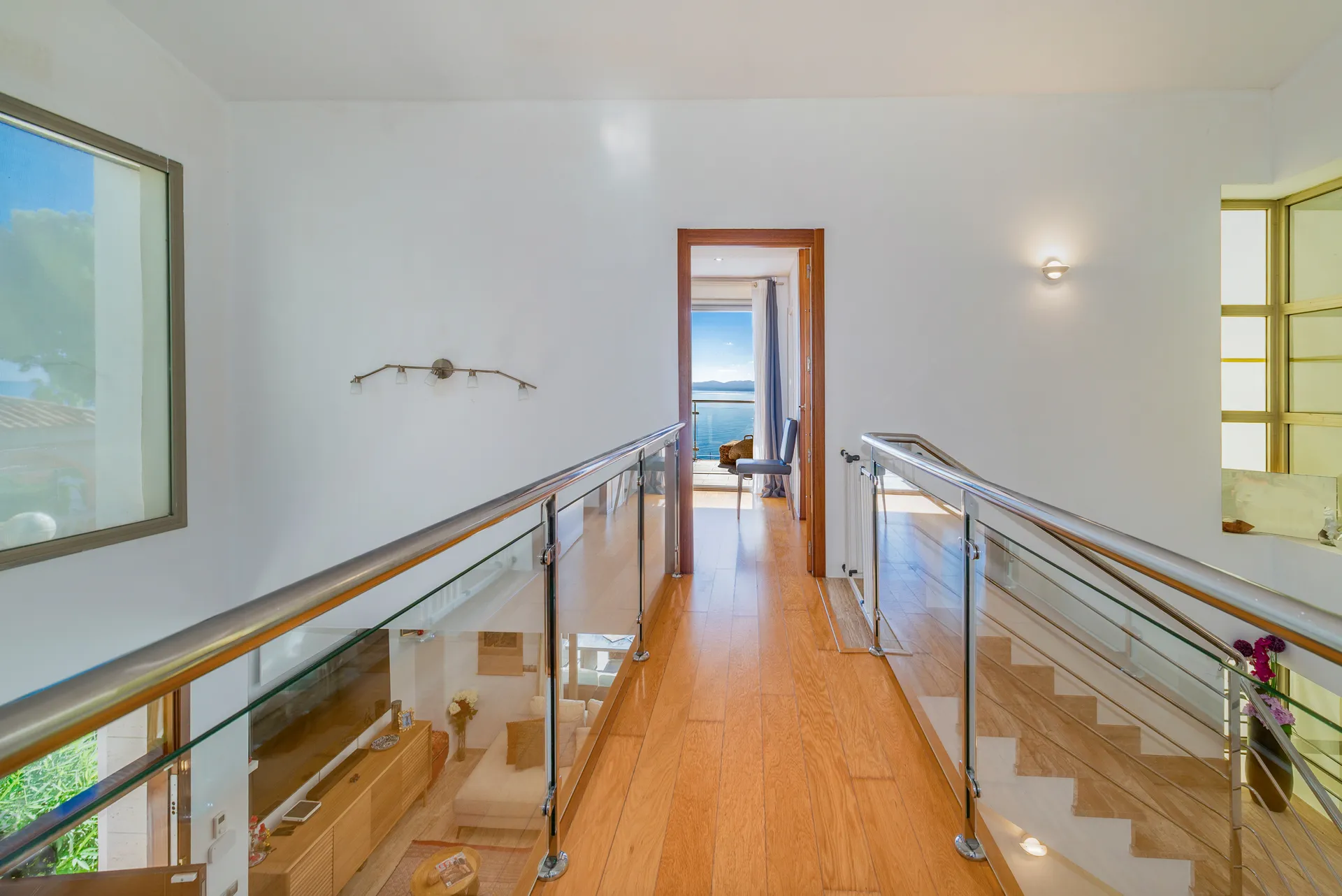 Moderne Villa mit atemberaubendem Meerblick und   Ferienvermietungslizenz – Ein Ort zum Träumen-11