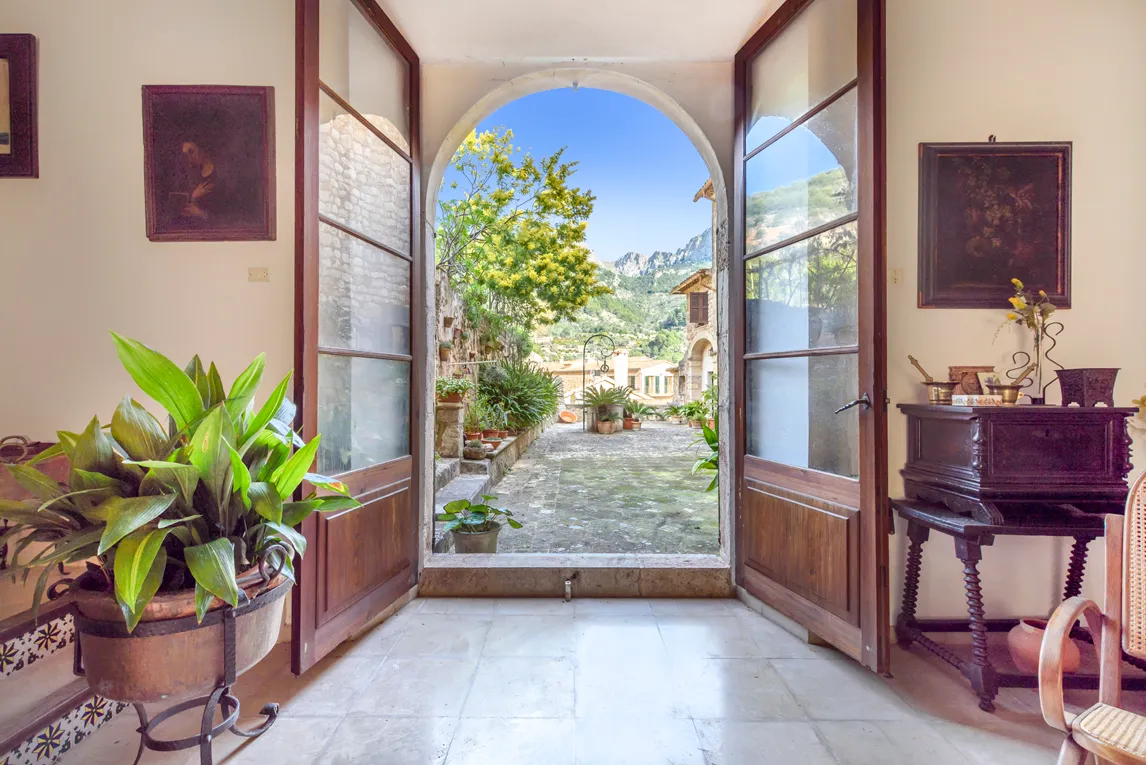Stunning Historic Property in the  Fornalutx-9