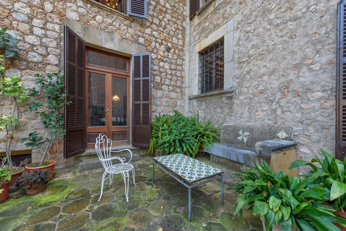 Stunning Historic Property in the  Fornalutx-24