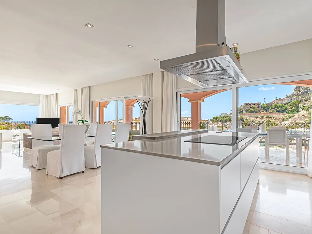 Mediterranean family apartment-4