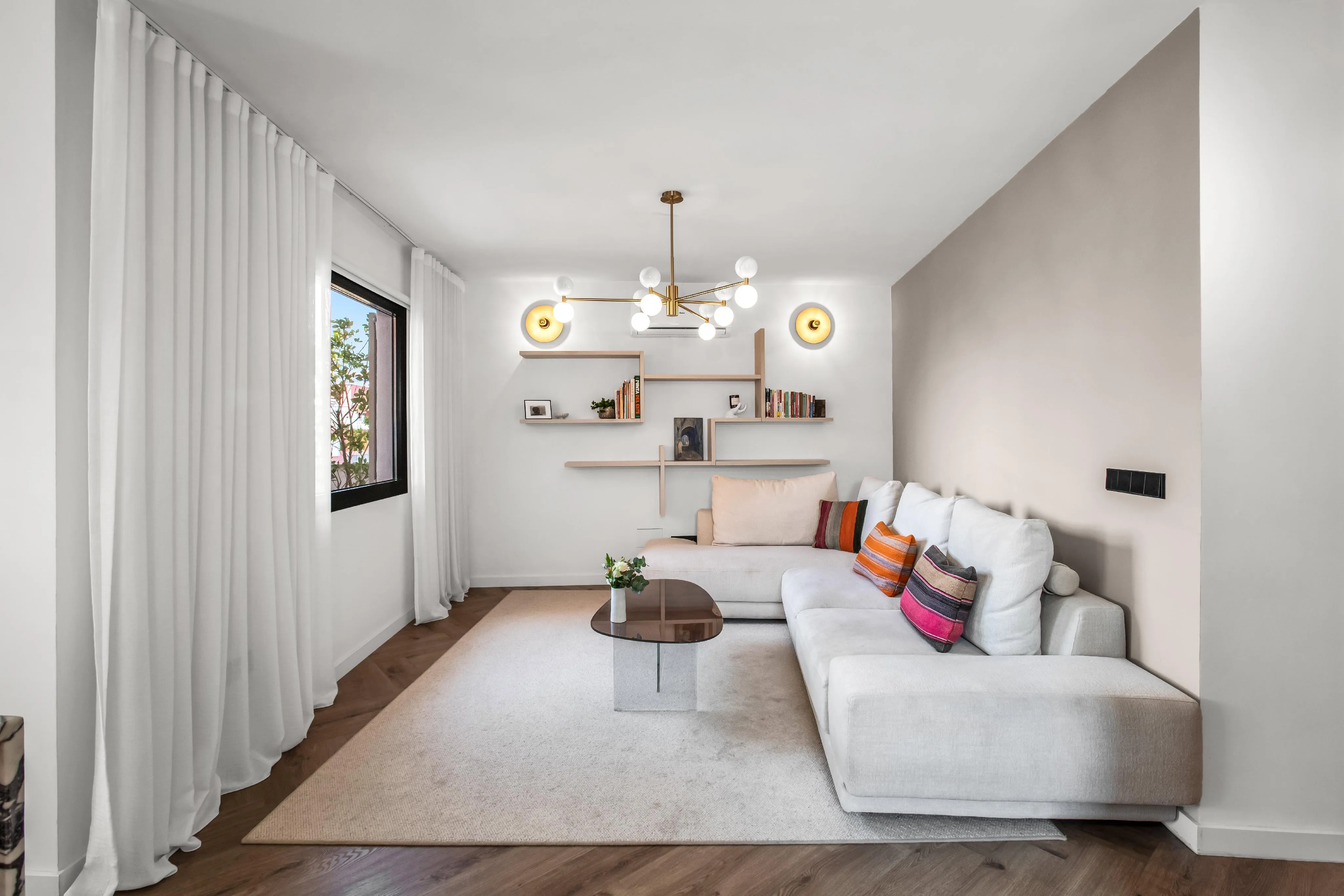 Bright and modern flat in Camp de Serralta-4