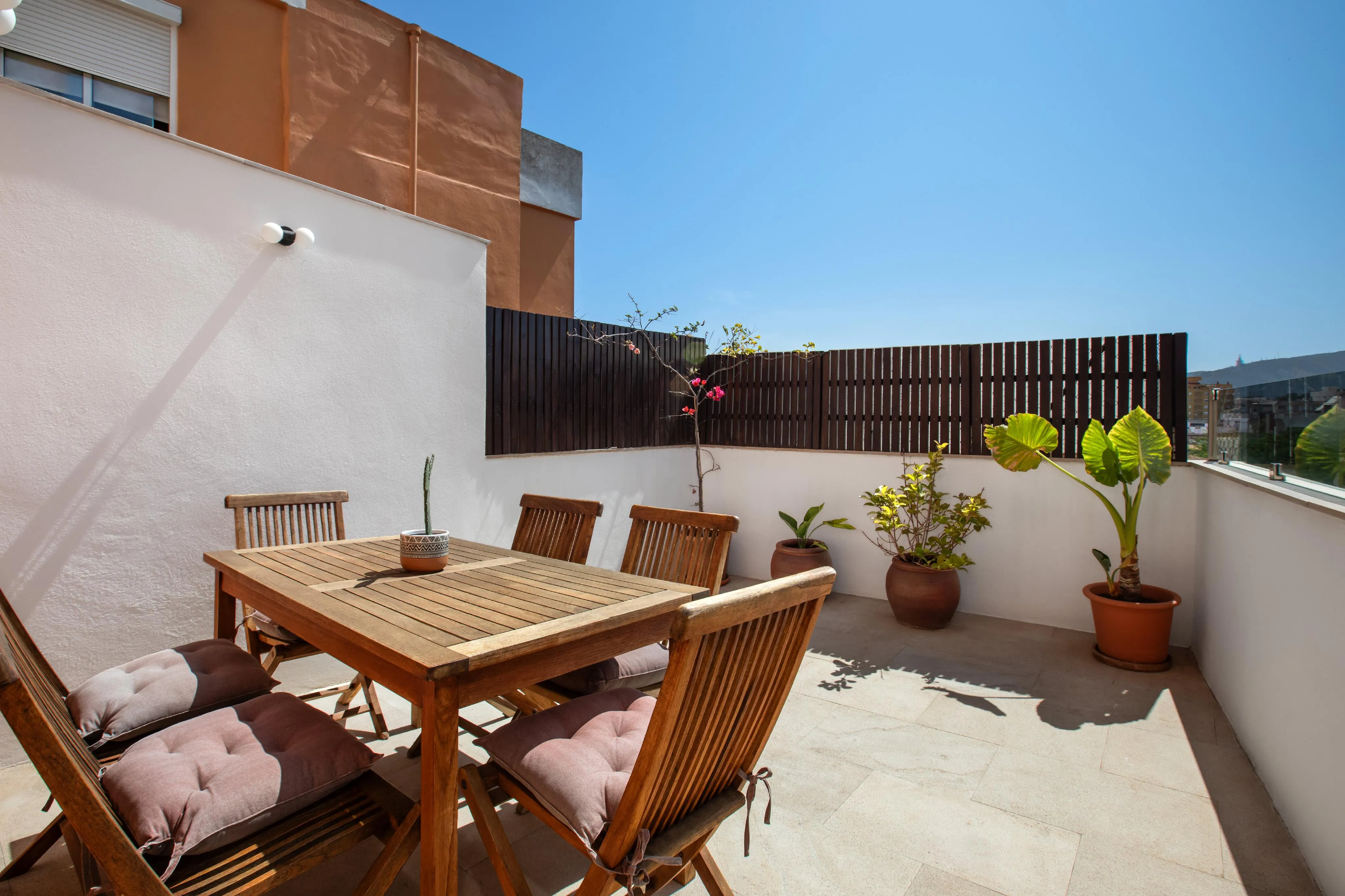 Bright and modern flat in Camp de Serralta-15