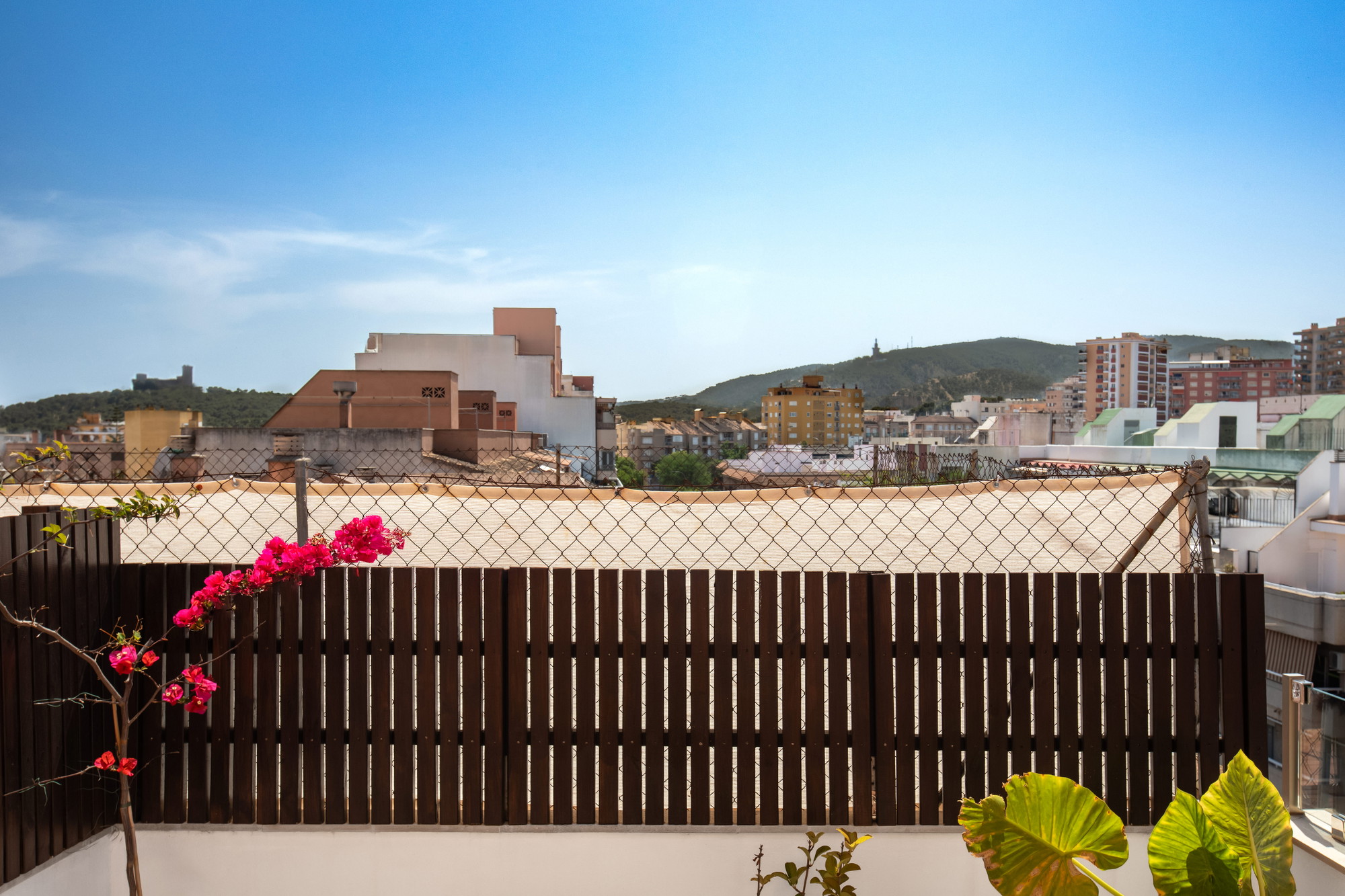 Bright and modern flat in Camp de Serralta-15