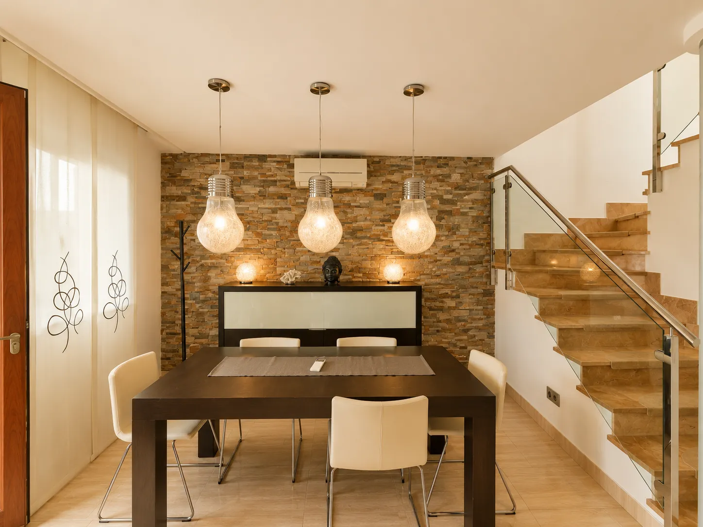 Semi detached with ETV license and sea views-6