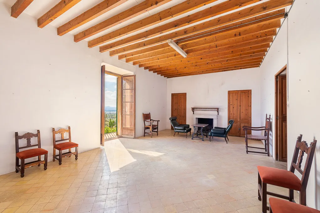 Mallorcinsk landejendom i udkanten af Binissalem med fantastisk udsigt-21