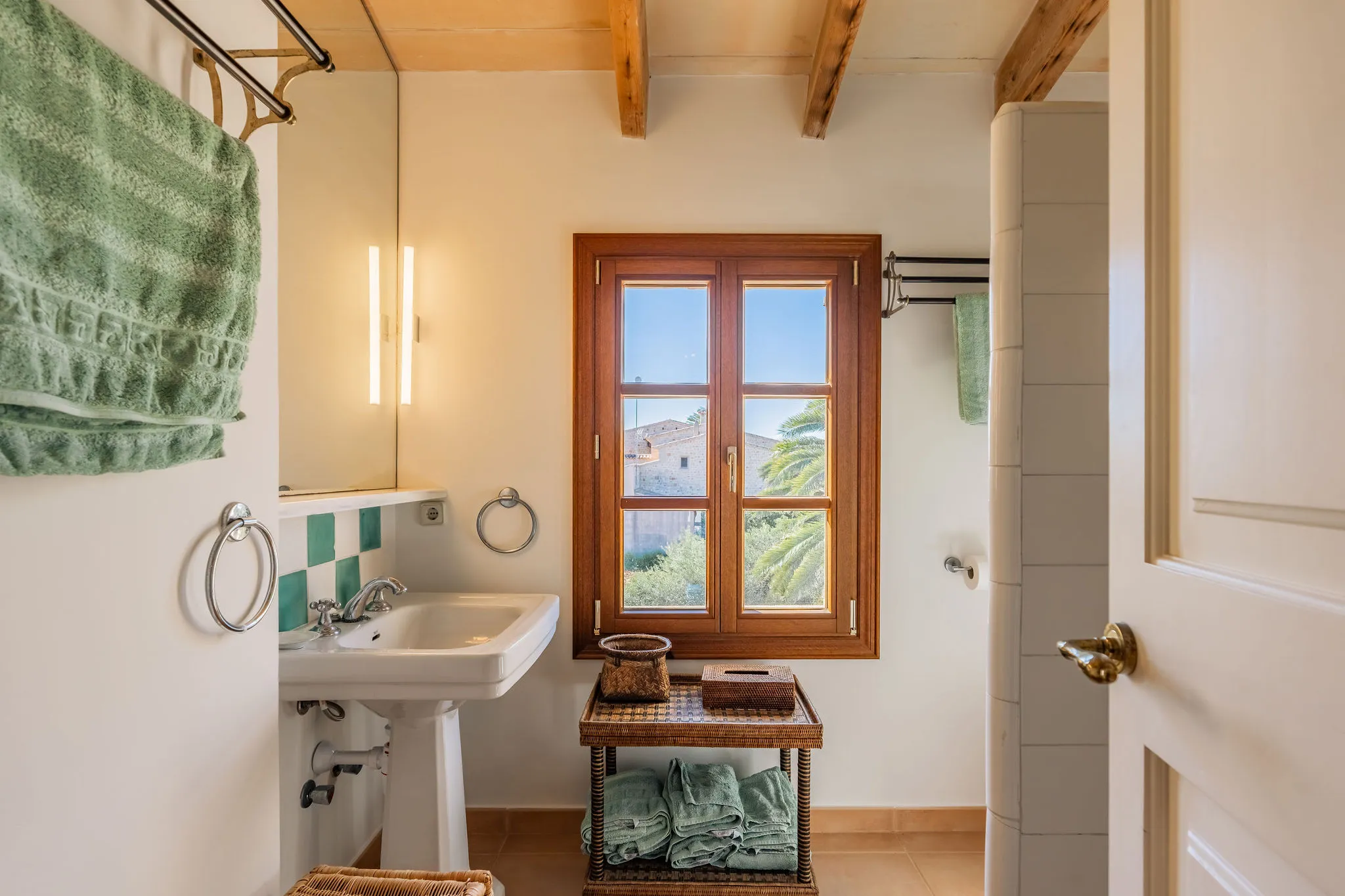 Casa de Pueblo con piscina-14