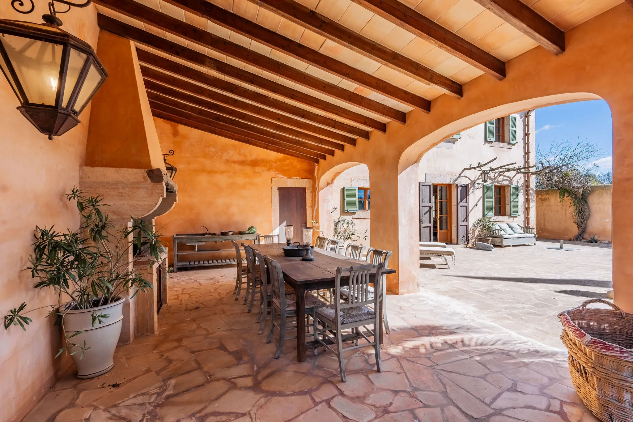 Casa de Pueblo con piscina-16