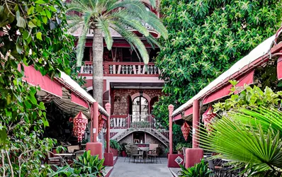 Smukt boutique-hotel/restaurant i El Terreno