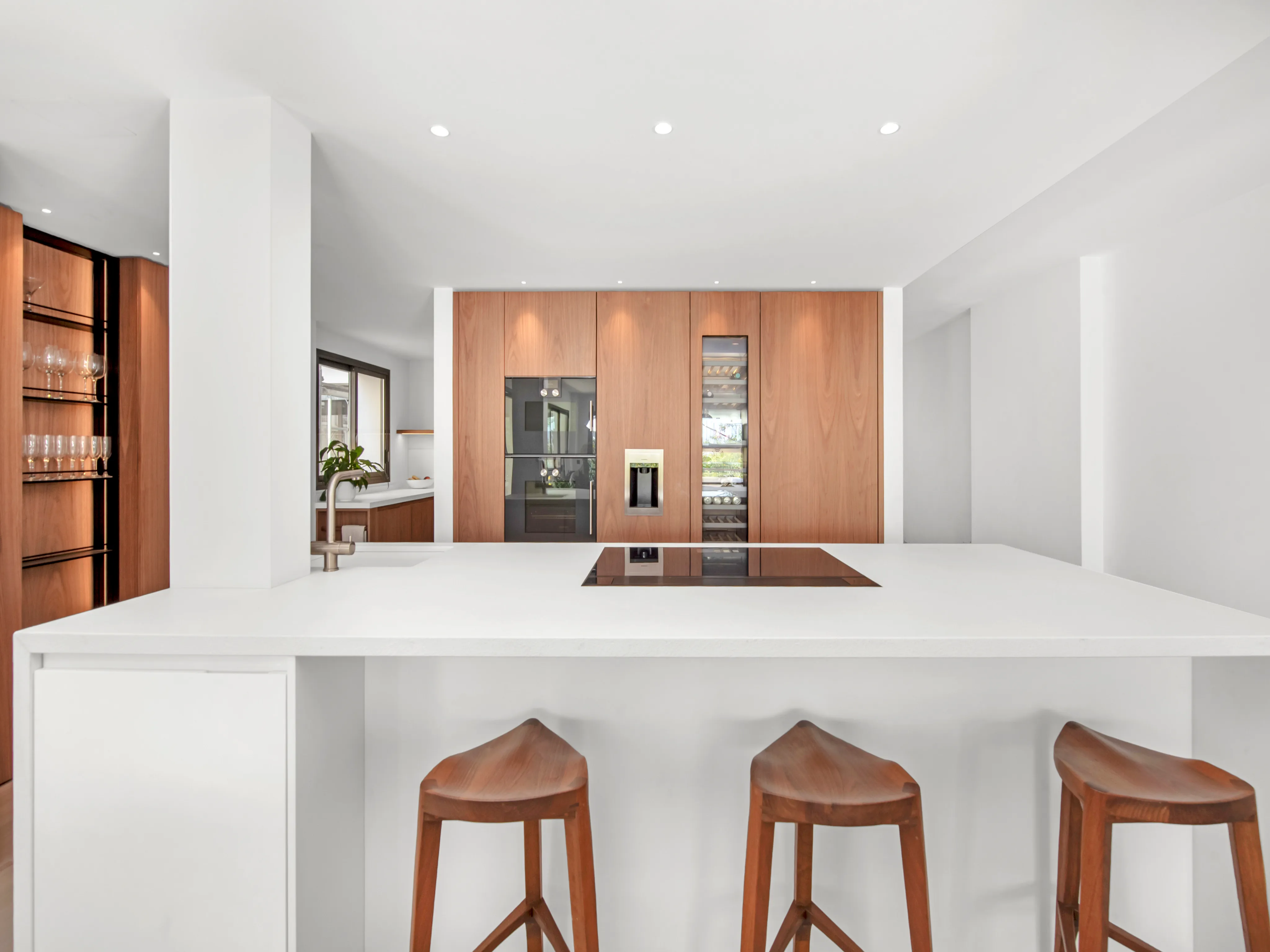 Impressionant apartament reformat en primera línia amb vista al port-4