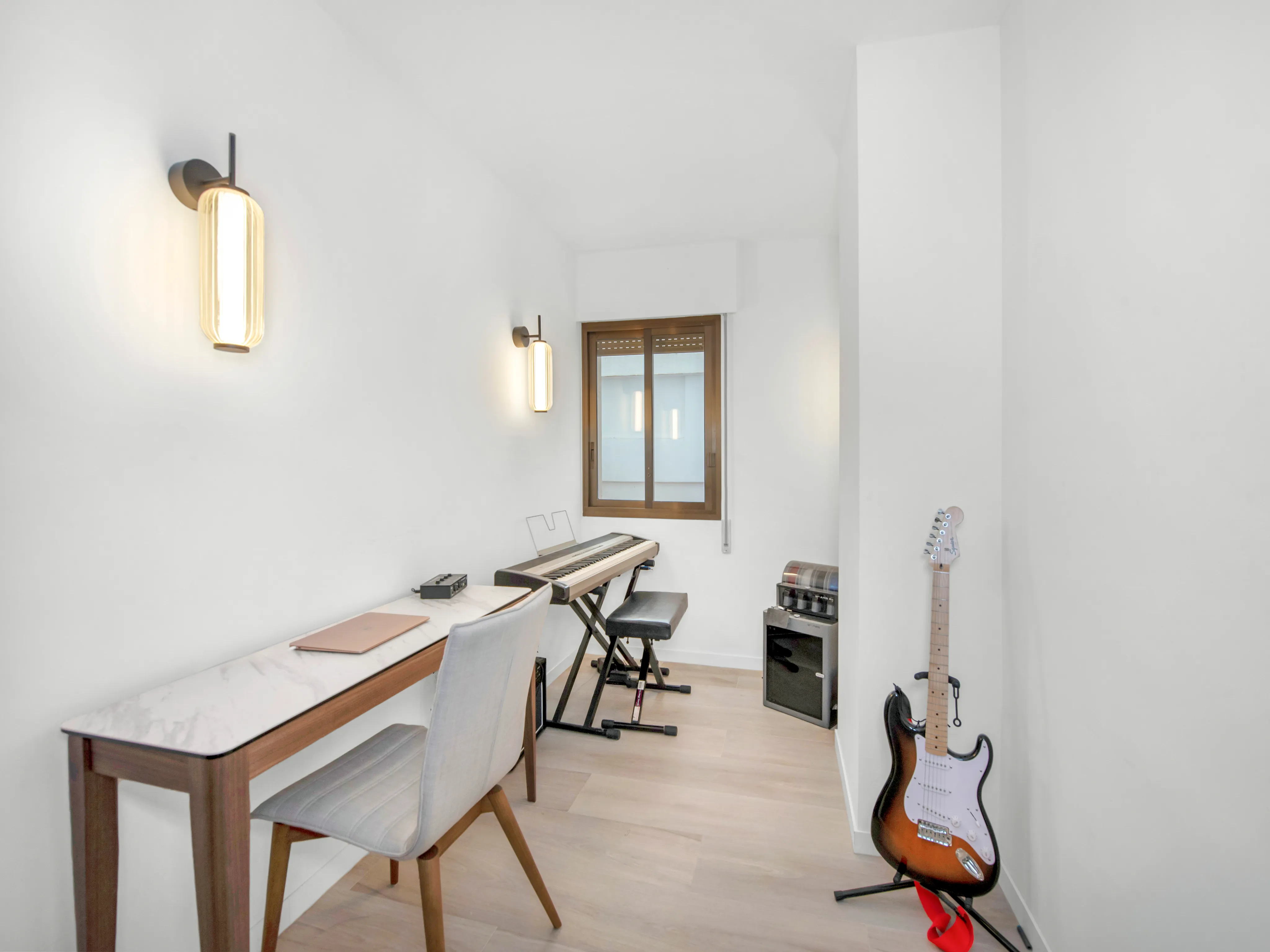Impressionant apartament reformat en primera línia amb vista al port-12