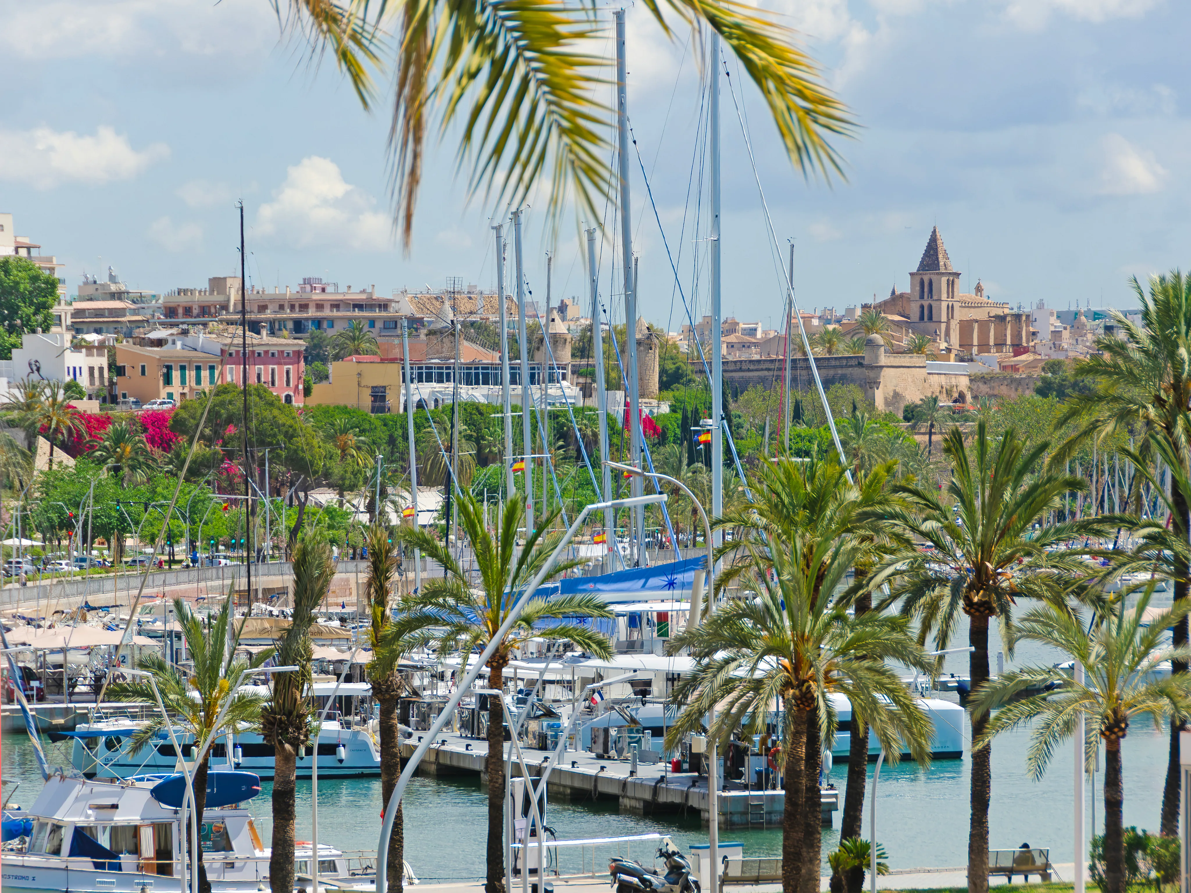 Impressionant apartament reformat en primera línia amb vista al port-15